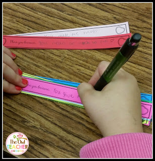 This DIY craft is perfect for students celebrating any holiday like Mother's Day in the elementary classroom! It engages students and creates a beautiful keepsake craft! 